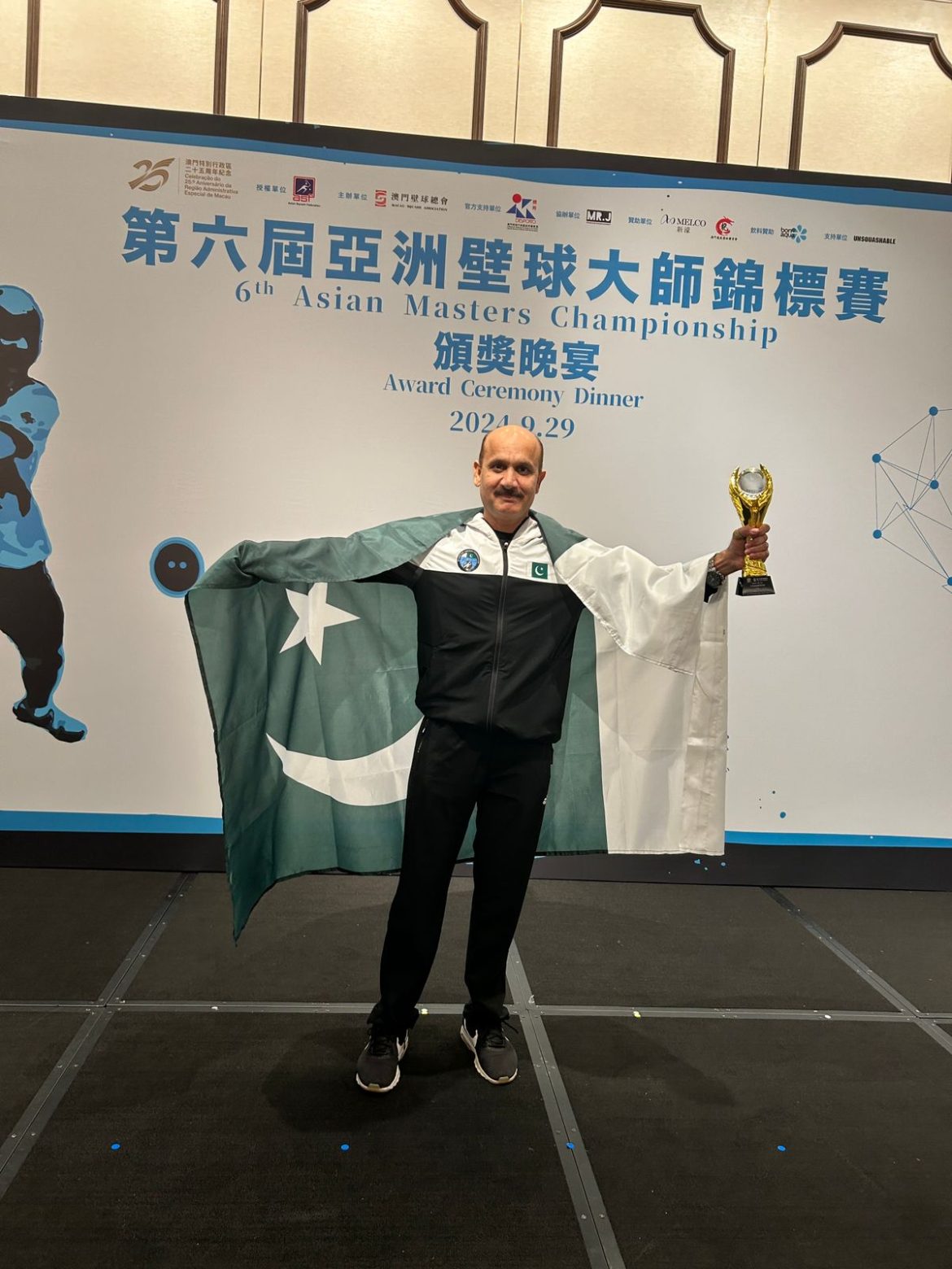 Pakistan Squash player Group Captain (R) Irfan Asghar has won *6th Asian Master Squash Championship-2024