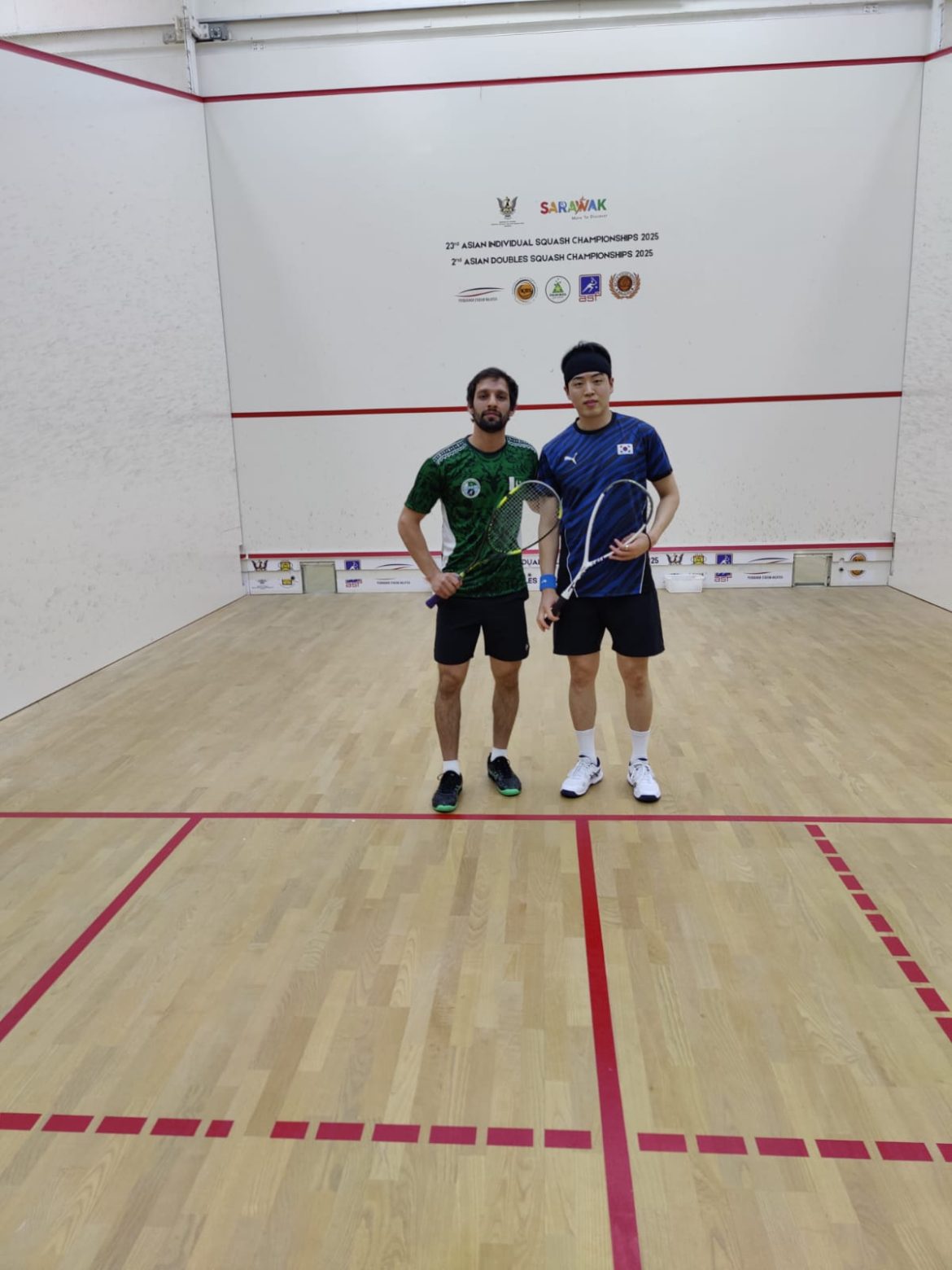 Pakistan Squash Team Starts Strong!